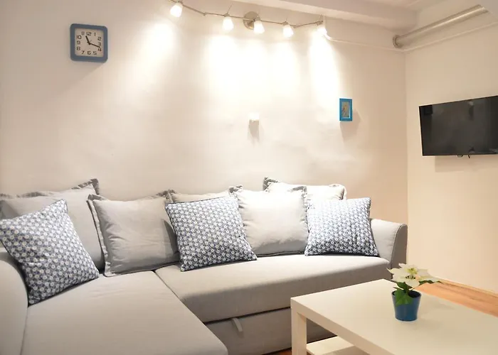Friendly Apartment In Center